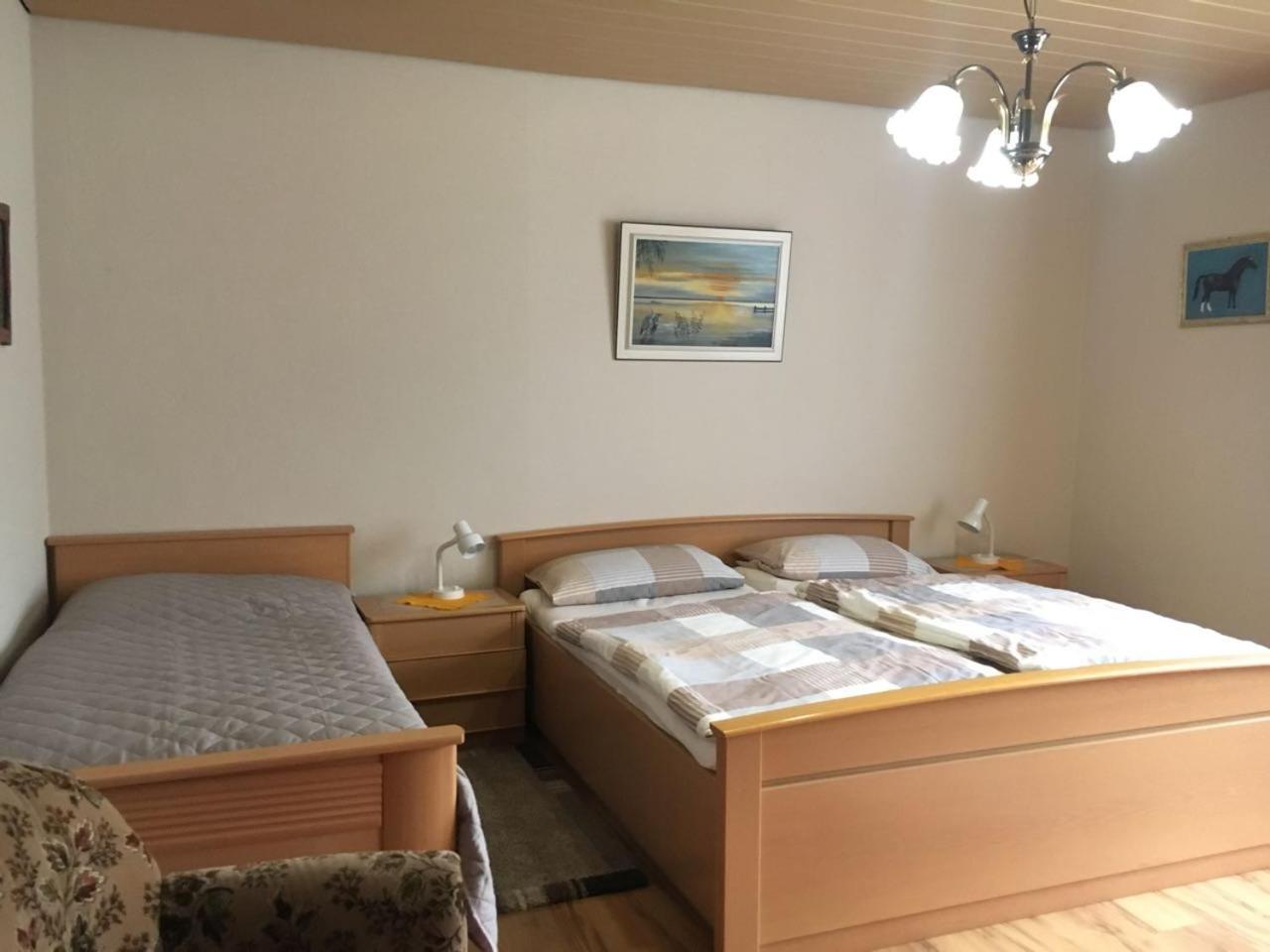 Ferienwohnungen Eichenhof Schneverdingen Esterno foto