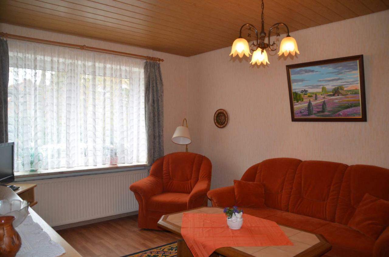 Ferienwohnungen Eichenhof Schneverdingen Esterno foto