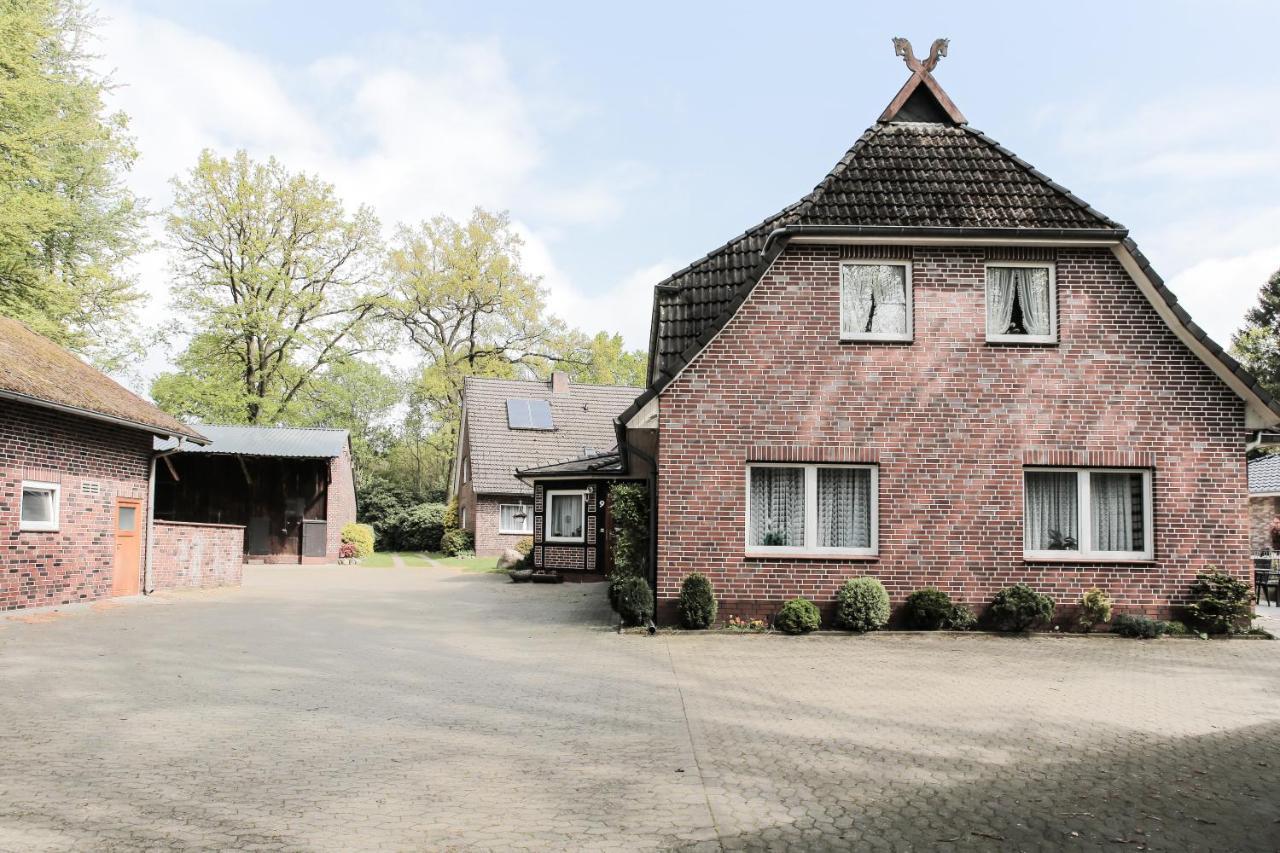Ferienwohnungen Eichenhof Schneverdingen Esterno foto